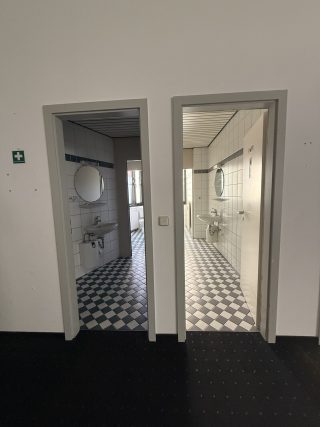 thumb Sanitäranlagen